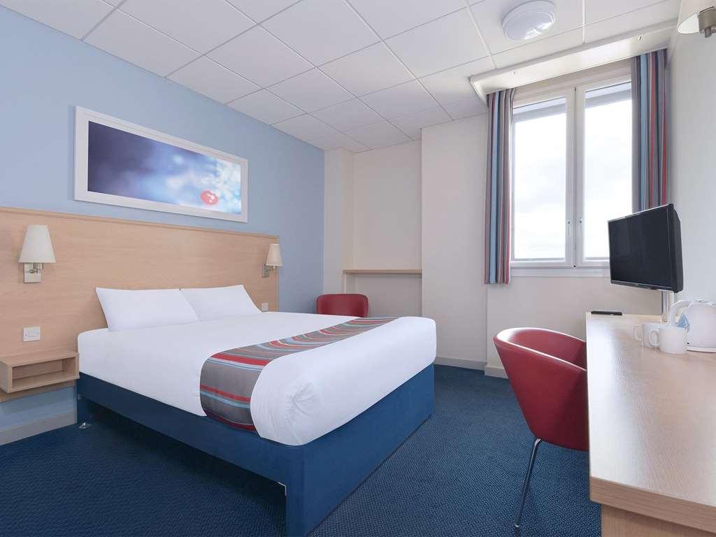 Travelodge Peterborough Alwalton Habitación foto